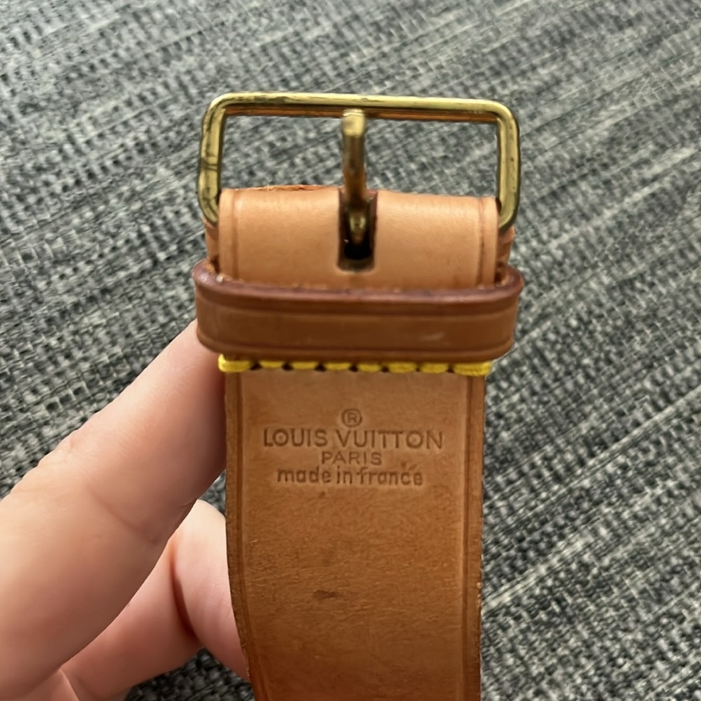 Louis Vuitton Leather Buckle